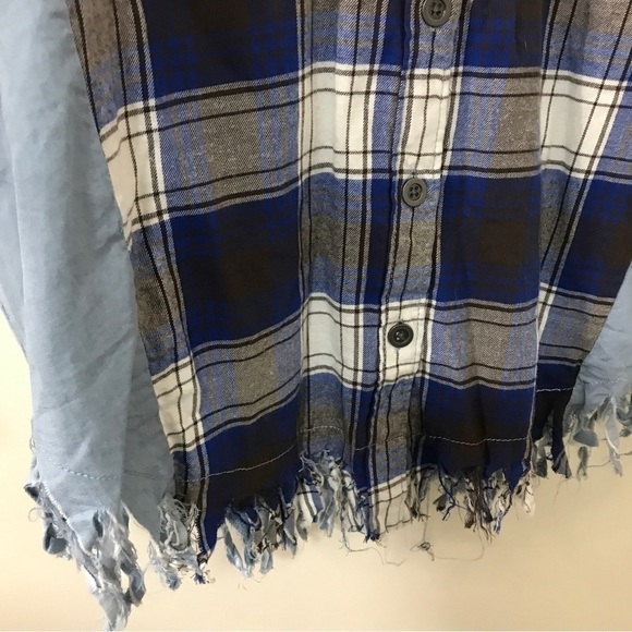 *New* Cato blue plaid flannel long sleeve button down with fray hem edge small - Picture 6 of 9